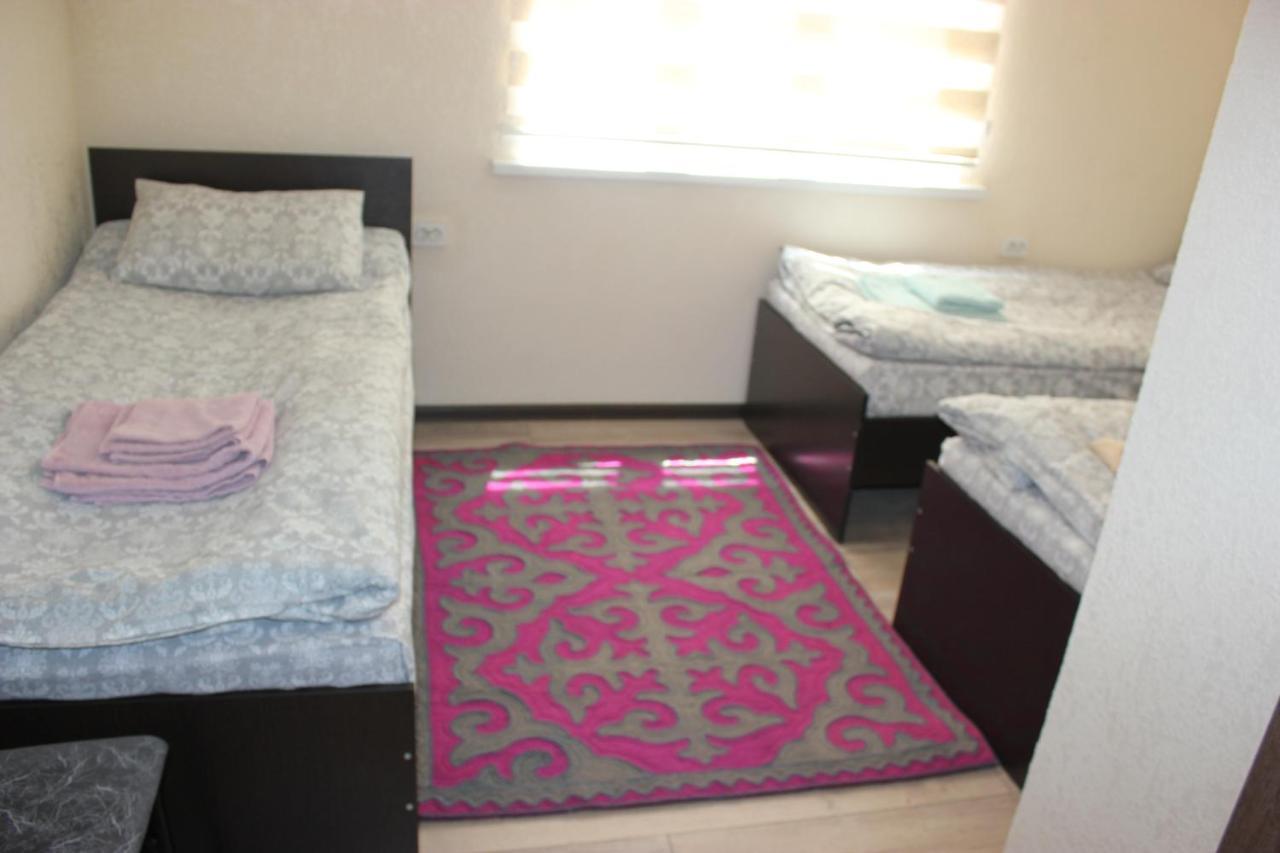 Uz-Anar Guest House Kochkor Exteriér fotografie